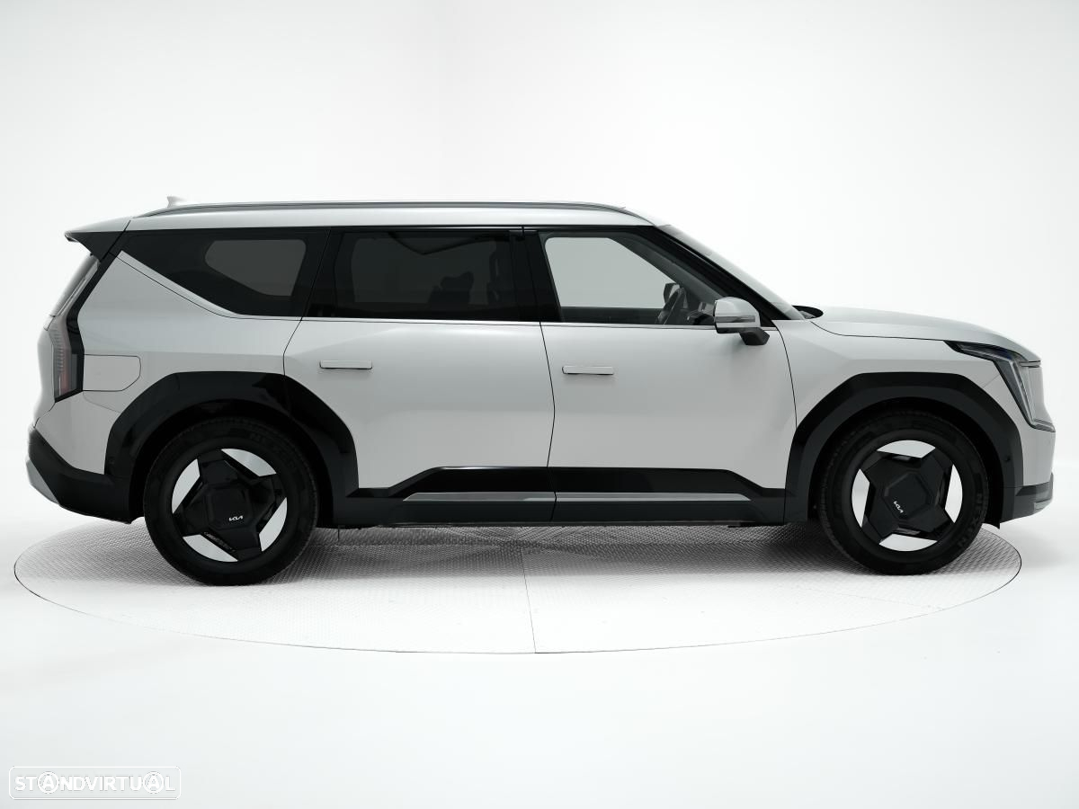 Kia EV9 99,8-kWh RWD Earth - 2