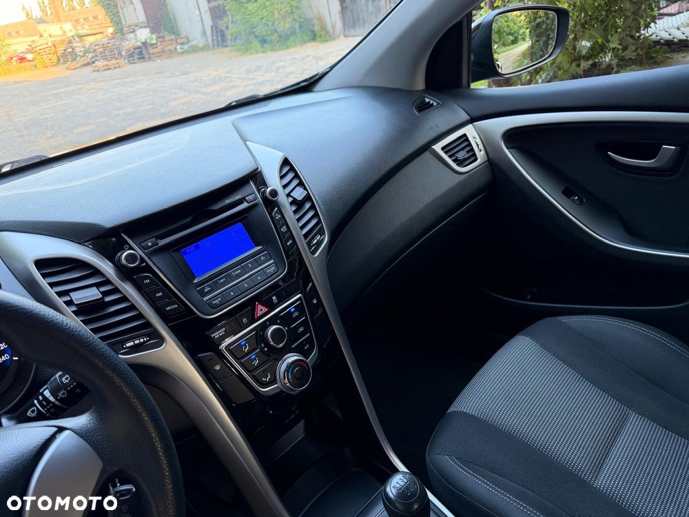 Hyundai i30 - 21