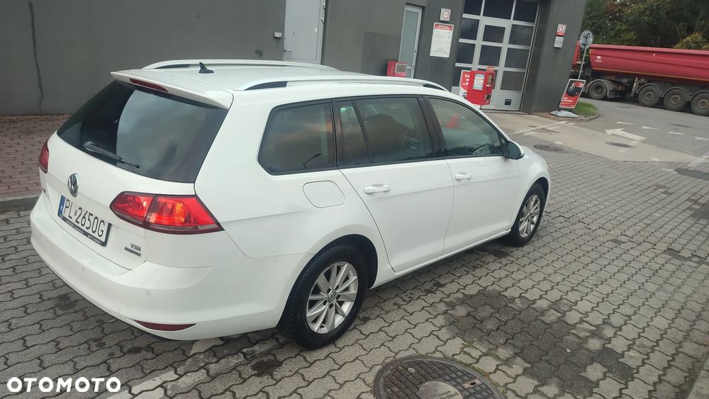 Volkswagen Golf VII 1.2 TSI BMT Comfortline - 7