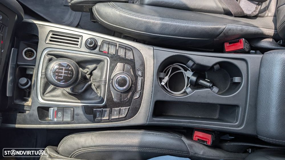 Audi A4 Avant 2.0 TDI DPF Ambition - 13