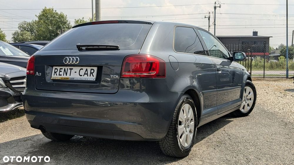 Audi A3 3-drzwiowe 1.6 TDI Ambiente - 14
