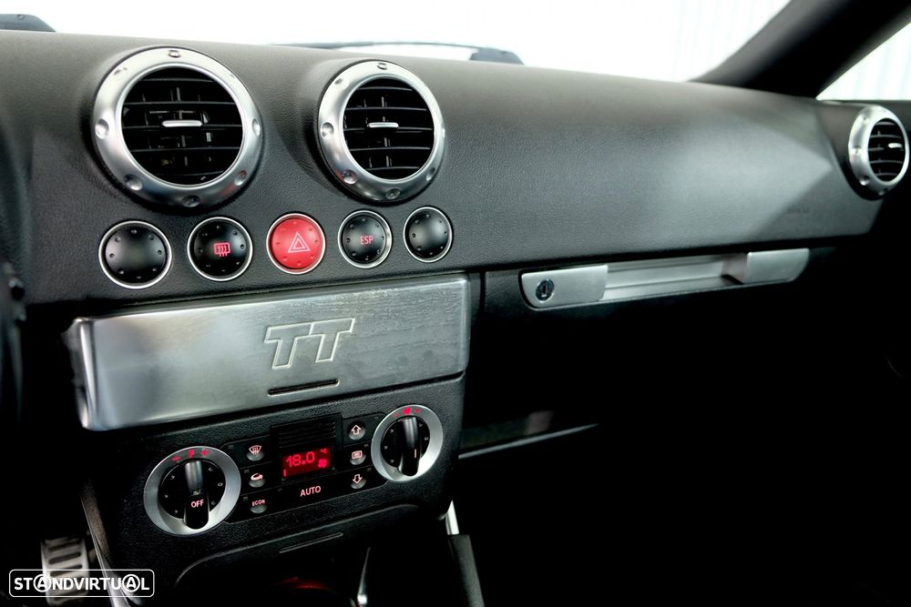 Audi TT Coupé 1.8 T S-line - 13