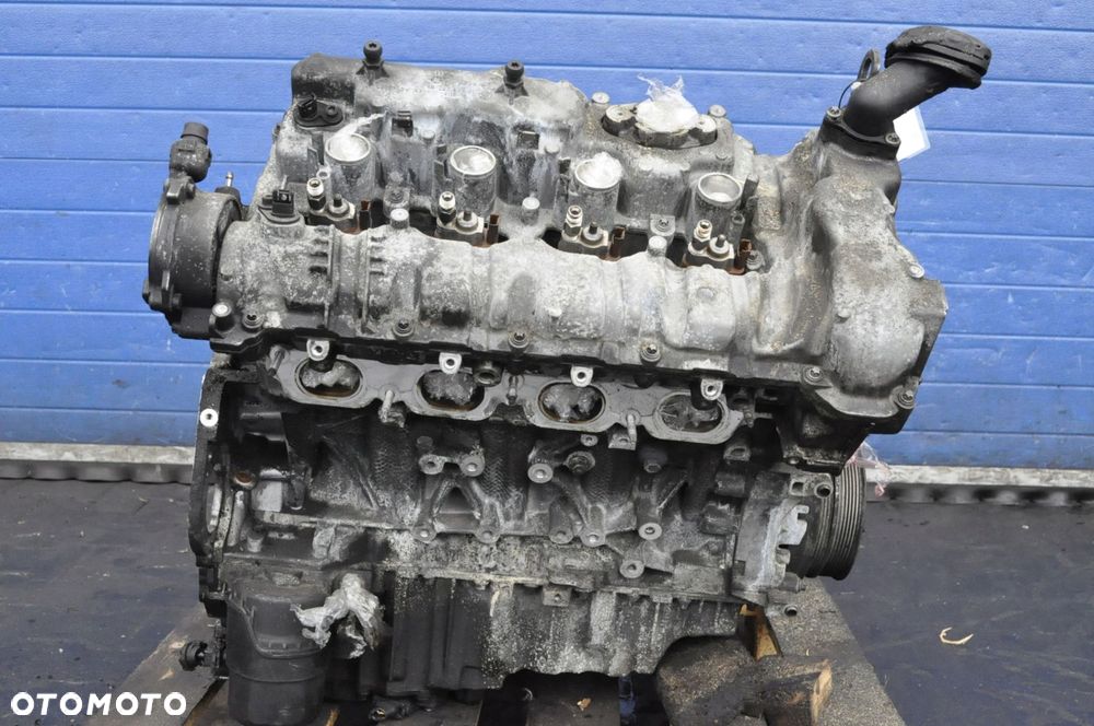 BMW 7 F01 F02 F10 F11 F12 4.4 V8 SILNIK N63B44A - 8