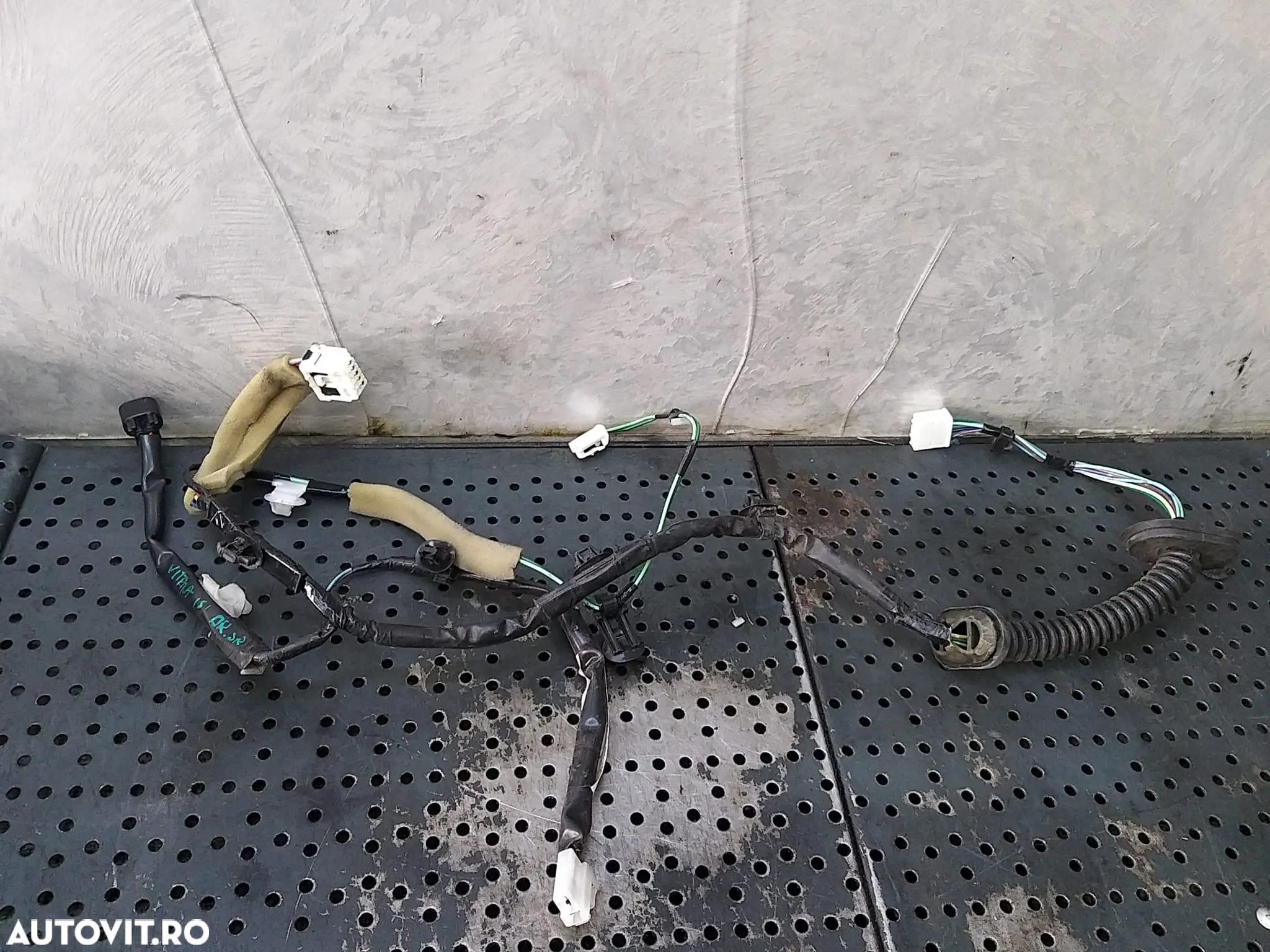 Cablaj instalatie electrica usa dreapta spate suzuki vitara ly 3675154p10 - 2
