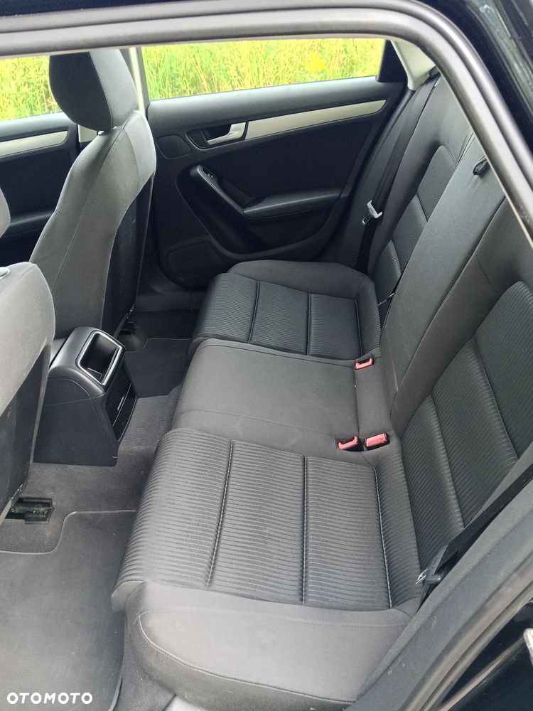 Audi A4 Avant 2.0 TDI - 7