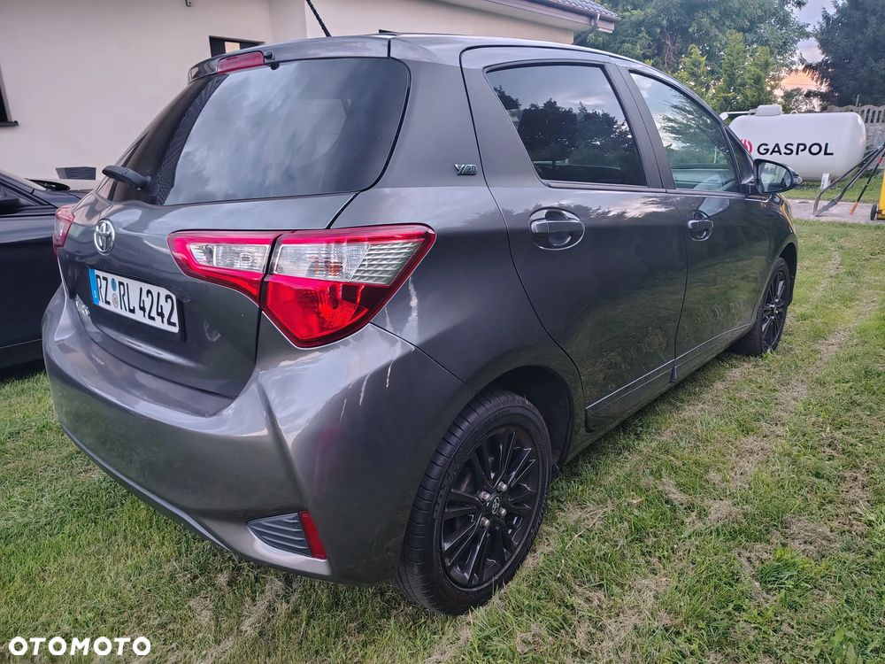 Toyota Yaris 1.5 20th Anniversary - 4