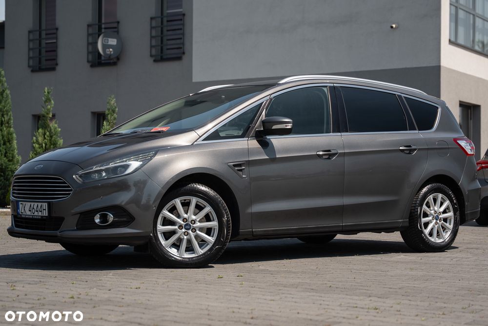 Ford S-Max 2.0 TDCi Titanium PowerShift - 9