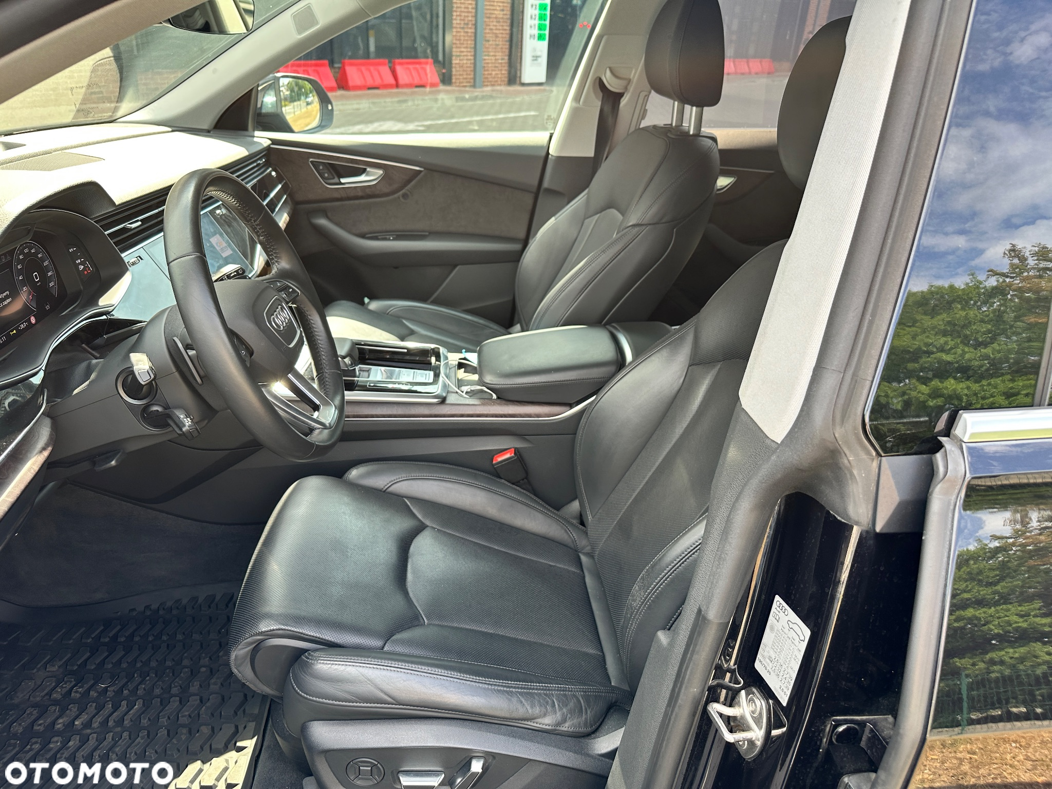 Audi Q8 - 22