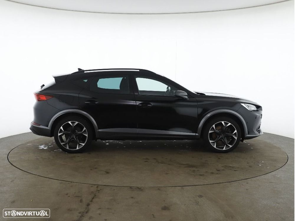 Cupra Formentor 1.4 e-Hybrid DSG VZ - 9