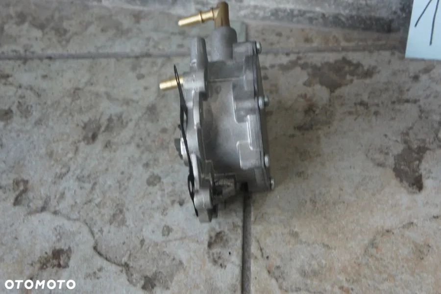 NR 141 Pompa podciśnienia vacum Jaguar XF Lift 3.0D DX2Q-2A451-AB - 3