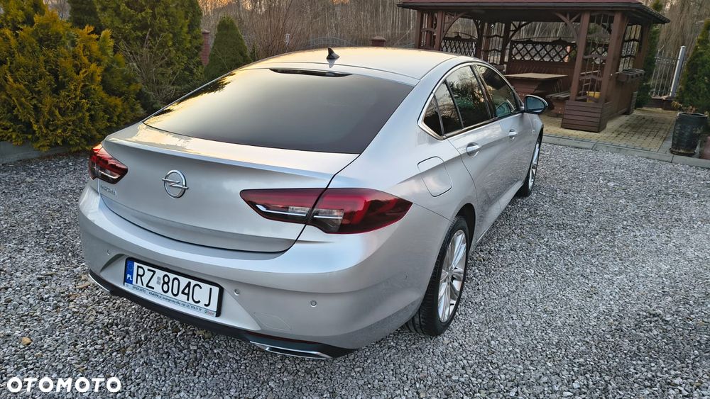 Opel Insignia 2.0 T Business Elegance S&S - 11