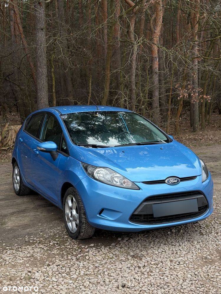 Ford Fiesta 1.25 Ambiente - 1