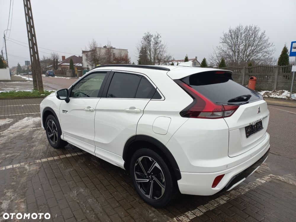 Mitsubishi Eclipse Cross - 13