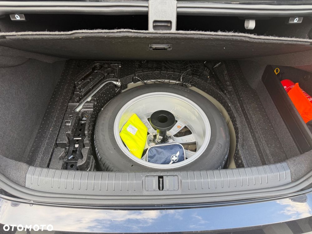 Volkswagen Passat 2.0 TSI 4Mot Elegance DSG - 36