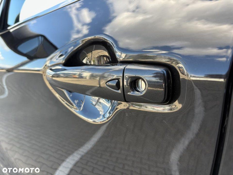 Nissan Qashqai - 10