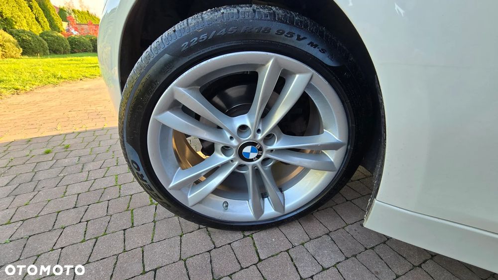 BMW Seria 3 318d - 27