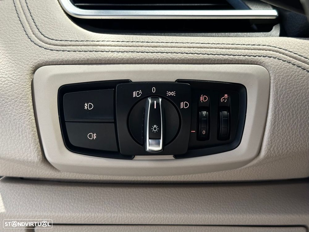 BMW 216 Active Tourer d Line Sport - 13