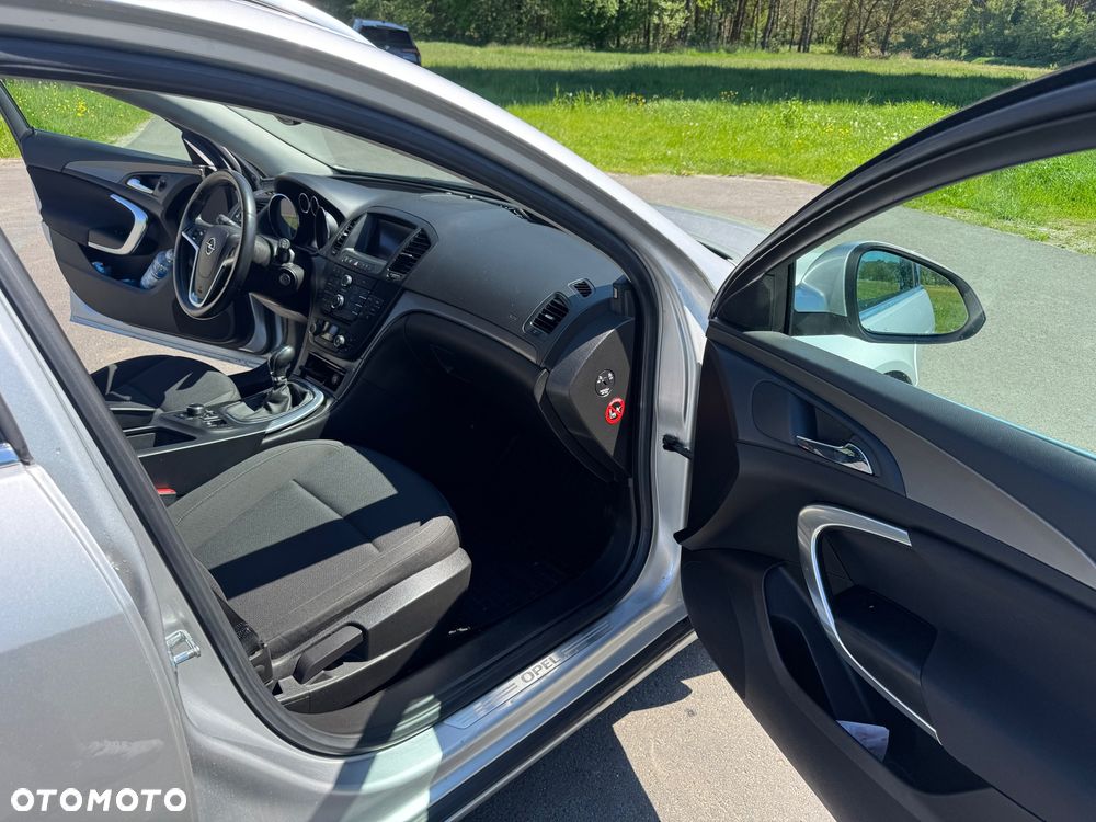 Opel Insignia 2.0 T Sport 4x4 - 24