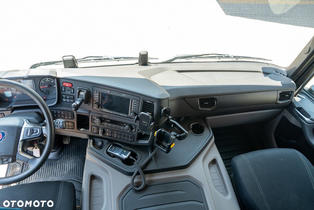 Scania P500 6x2 - 10