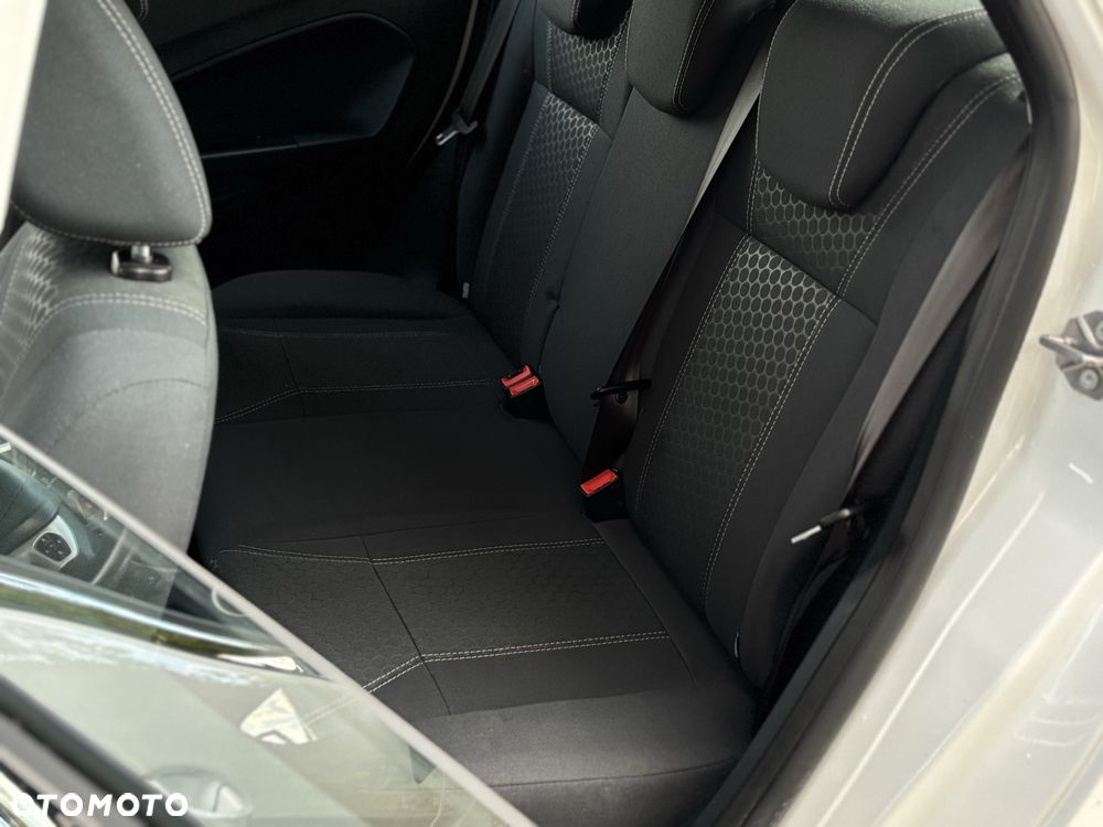 Ford Fiesta - 6