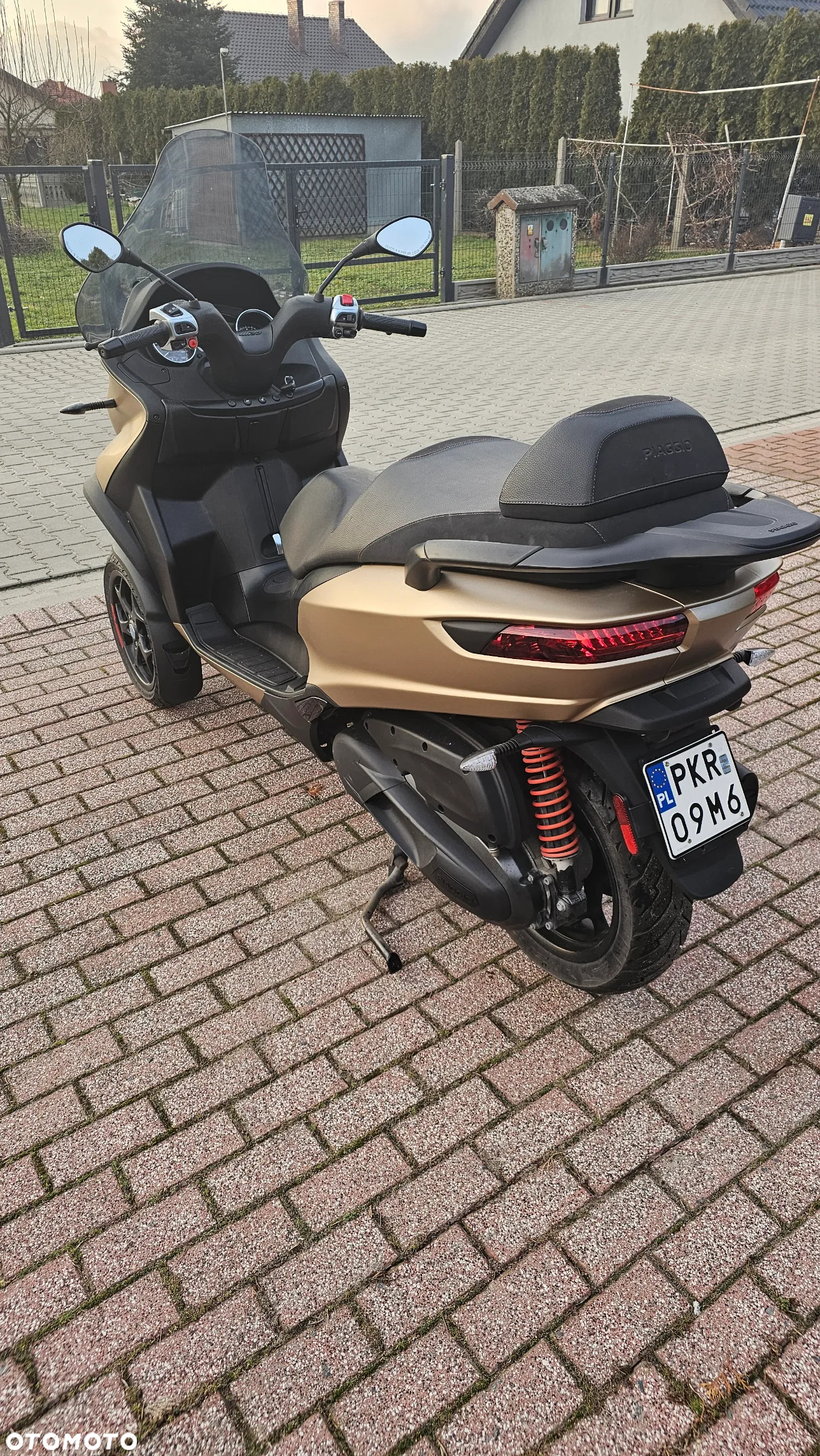 Piaggio MP-3 - 3