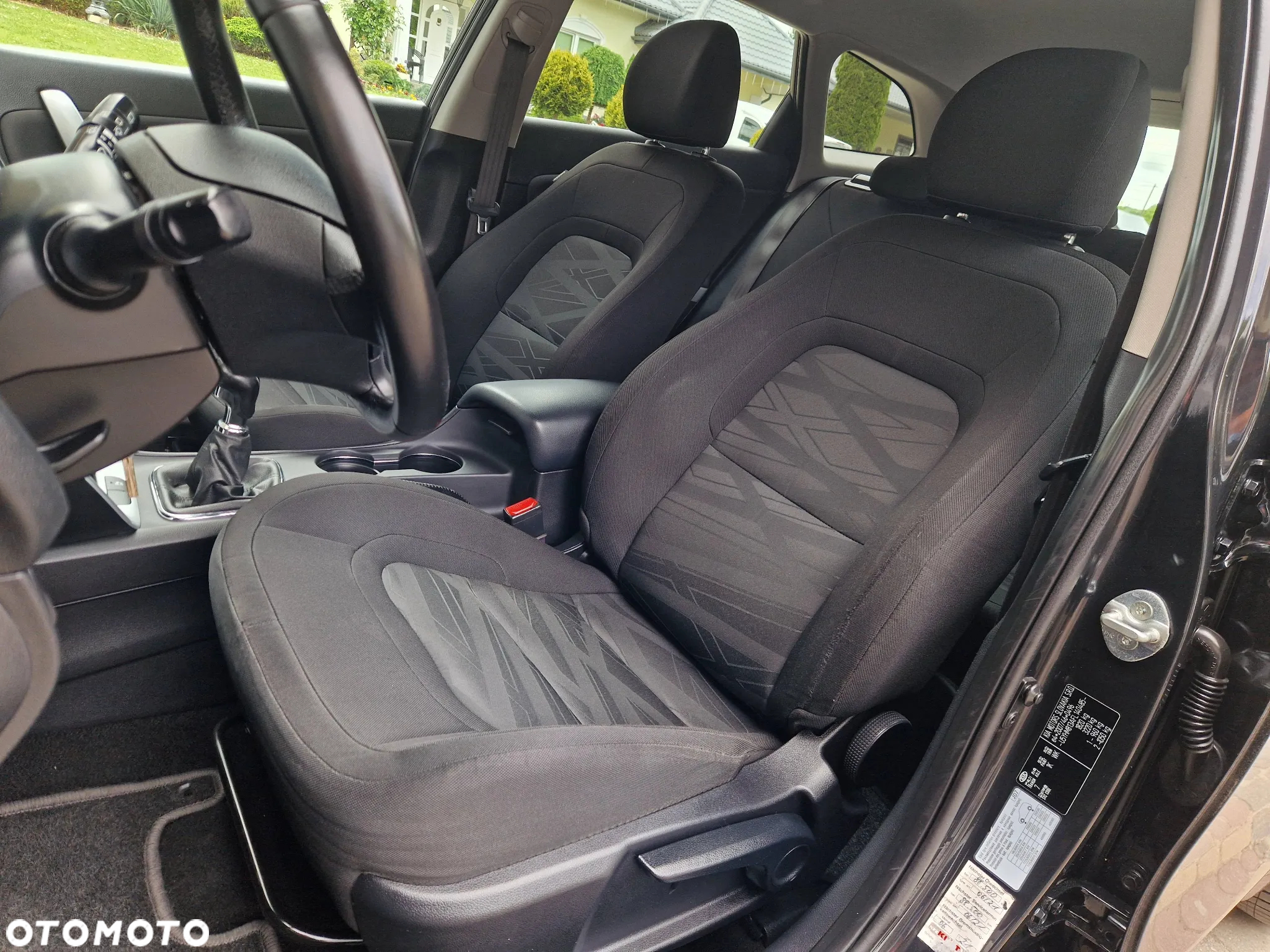 Kia Ceed 1.6 GDI Platinum Edition - 37