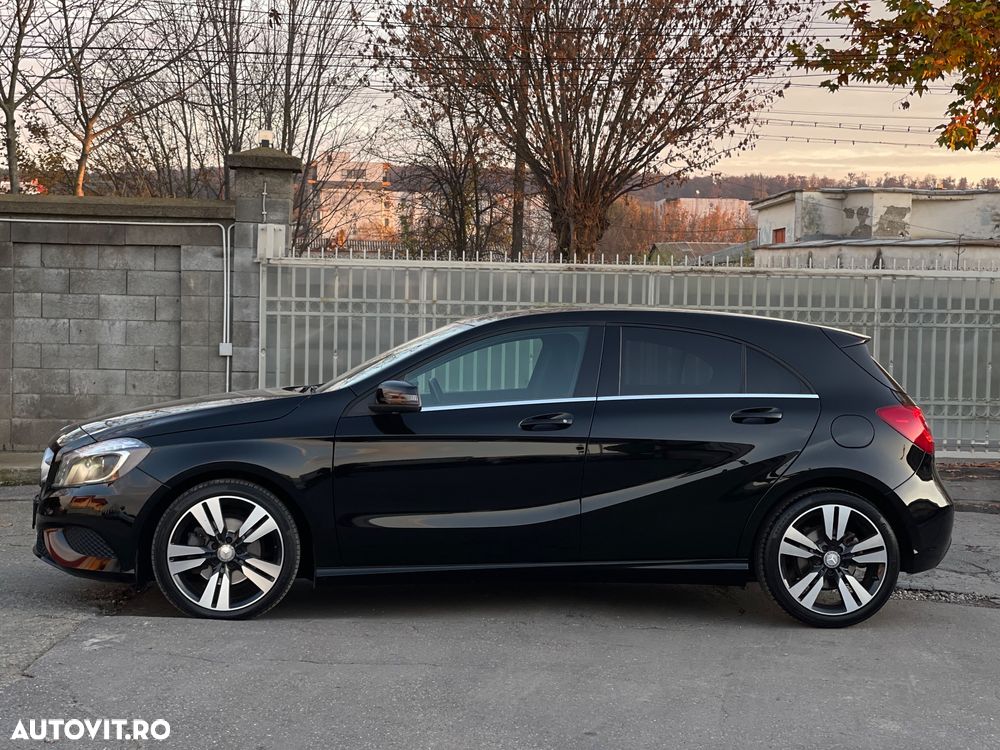 Mercedes-Benz A 180 7G-DCT AMG Line - 9