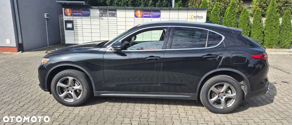 Alfa Romeo Stelvio - 9