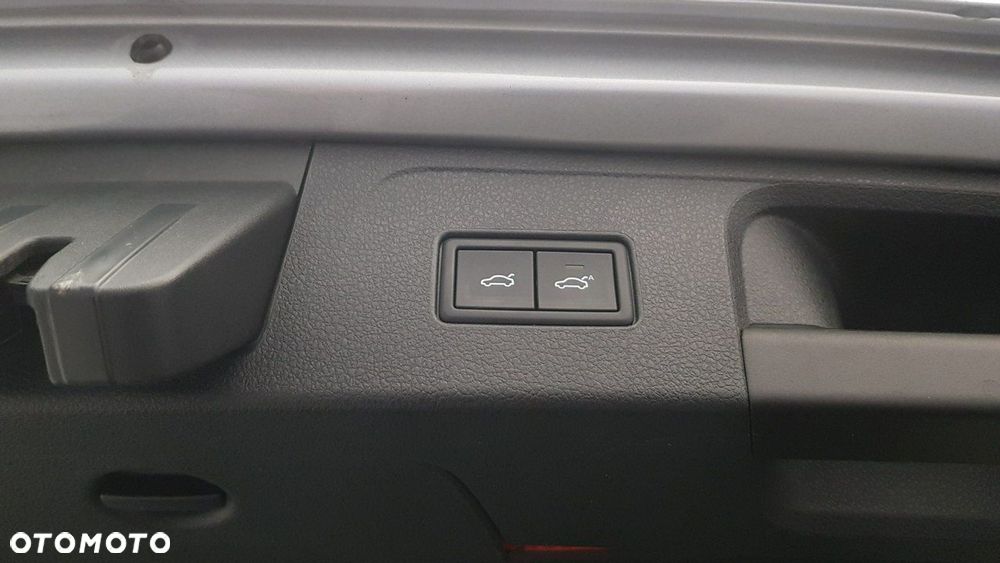 Volkswagen Passat Alltrack - 23