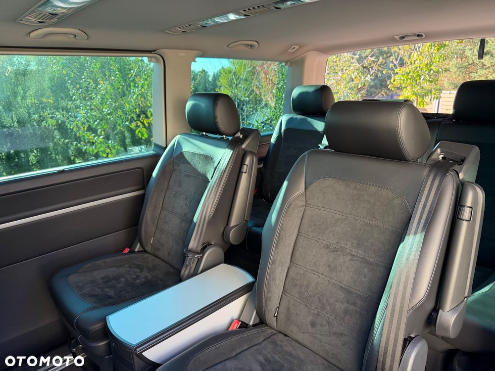Volkswagen Multivan - 8