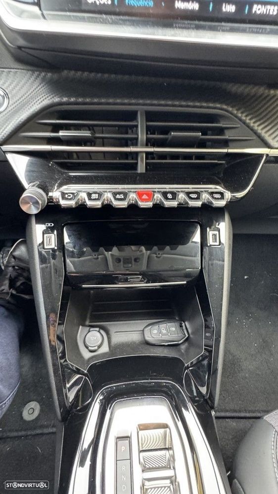 Peugeot e-208 50 kWh Allure Pack - 18