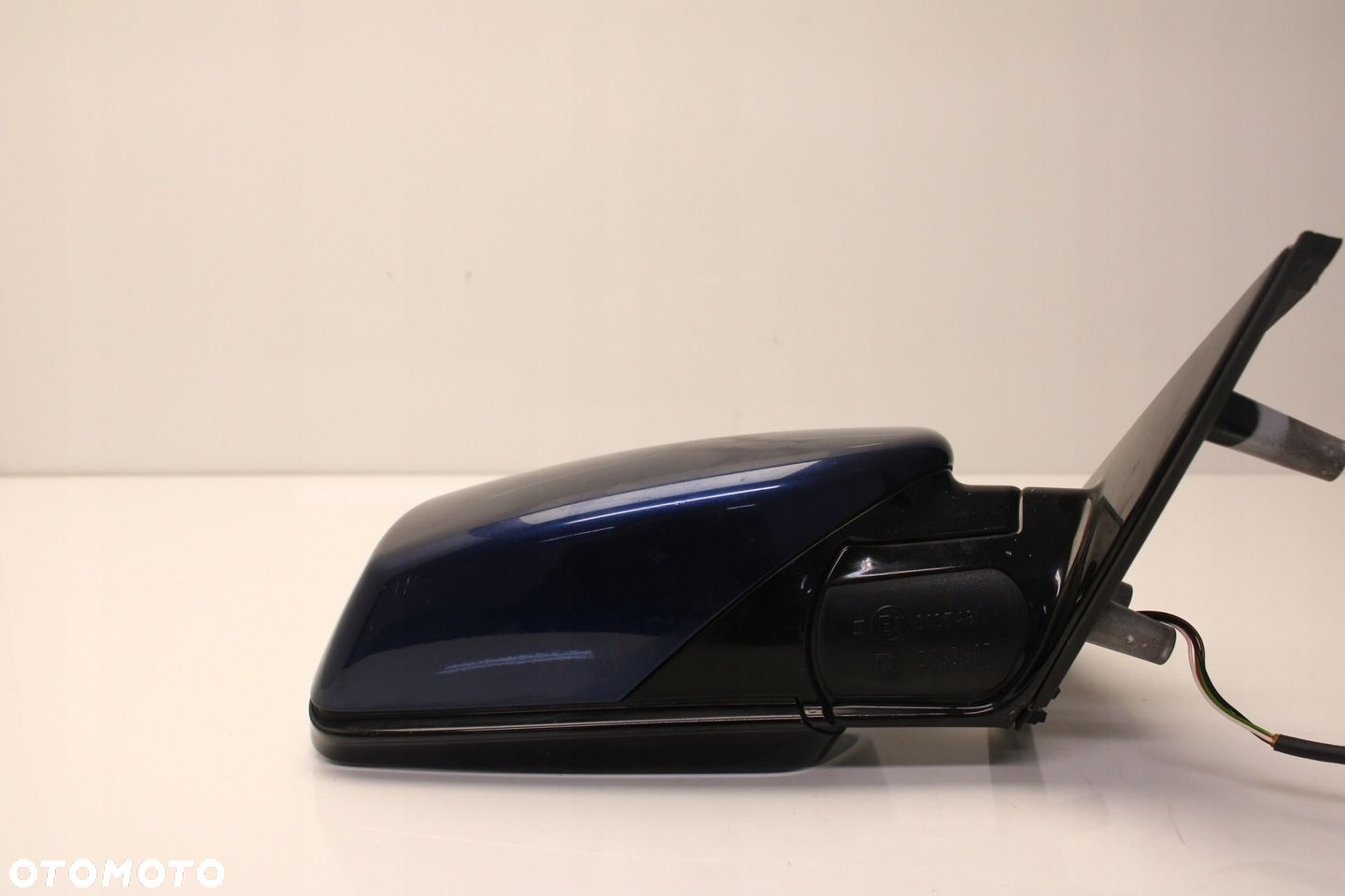 LUSTERKO PRAWE BMW E60 E61 LIFT 2007R- M-PAKIET 4 PIN A76 - 4