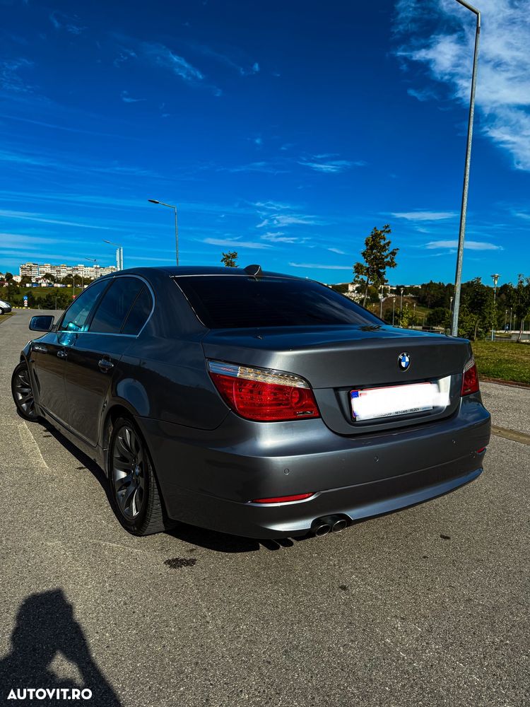 BMW Seria 5 525d Aut. - 5