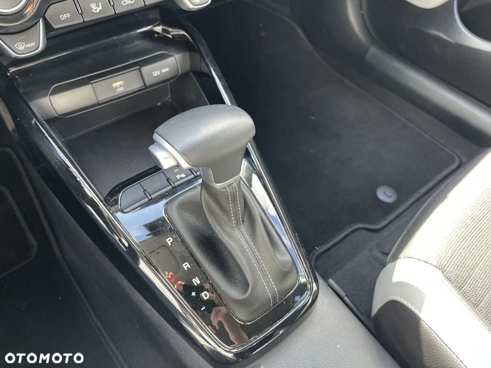 Kia Stonic 1.0 T-GDI L DCT - 15