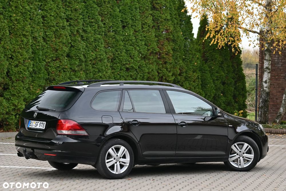 Volkswagen Golf 2.0 TDI DPF MATCH - 20