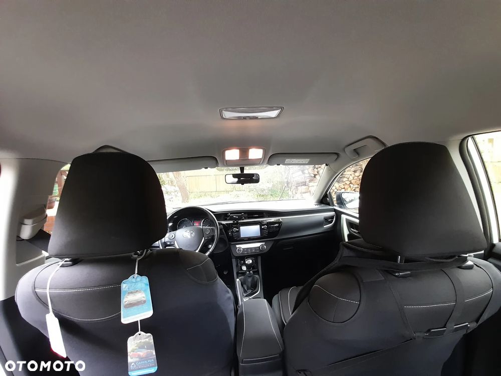 Toyota Corolla 1.6 Premium EU6 - 15