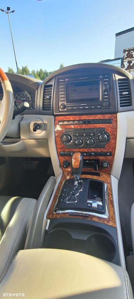 Jeep Grand Cherokee 5.7 V8 Overland - 19