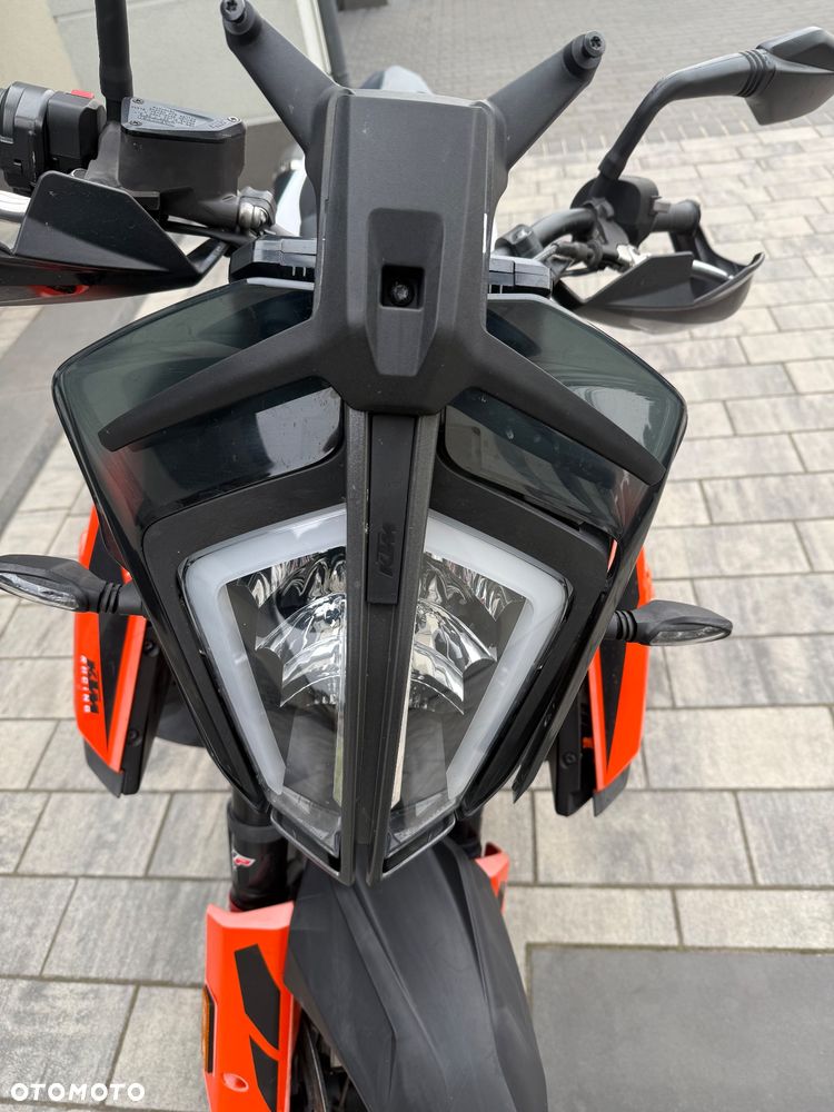 KTM Adventure - 9