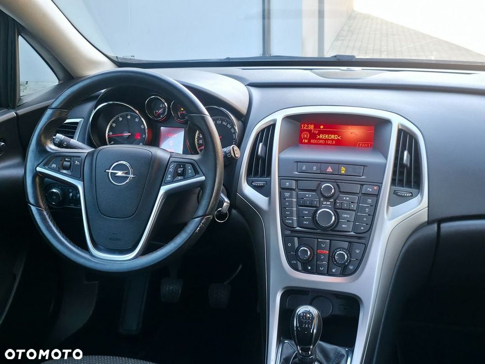 Opel Astra - 12