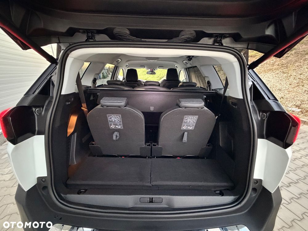 Peugeot 5008 - 15
