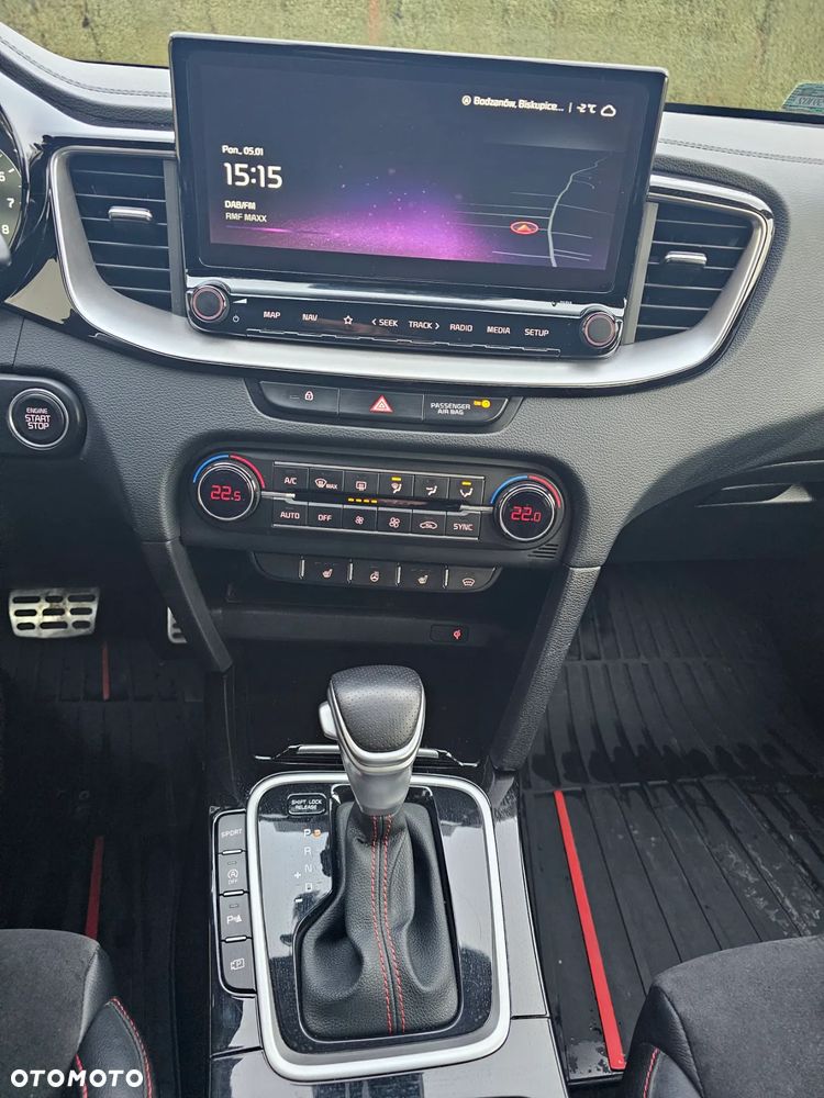 Kia ProCeed 1.6 T-GDI DCT7 OPF GT - 17