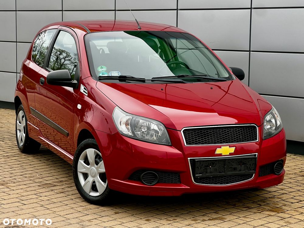 Chevrolet Aveo 1.2 - 8