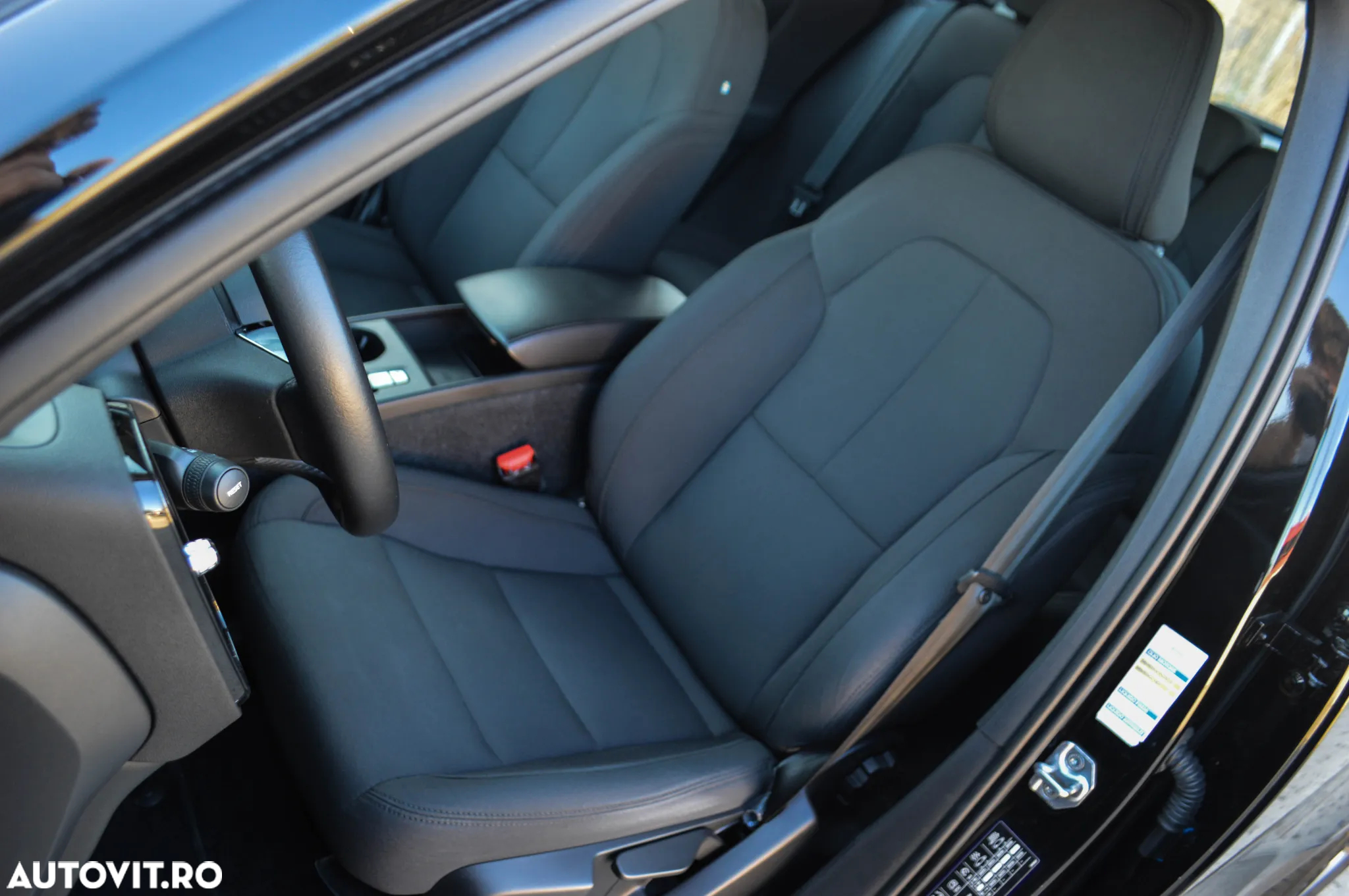 Volvo XC 40 Recharge T5 Twin Engine AT7 Inscription Expression - 28