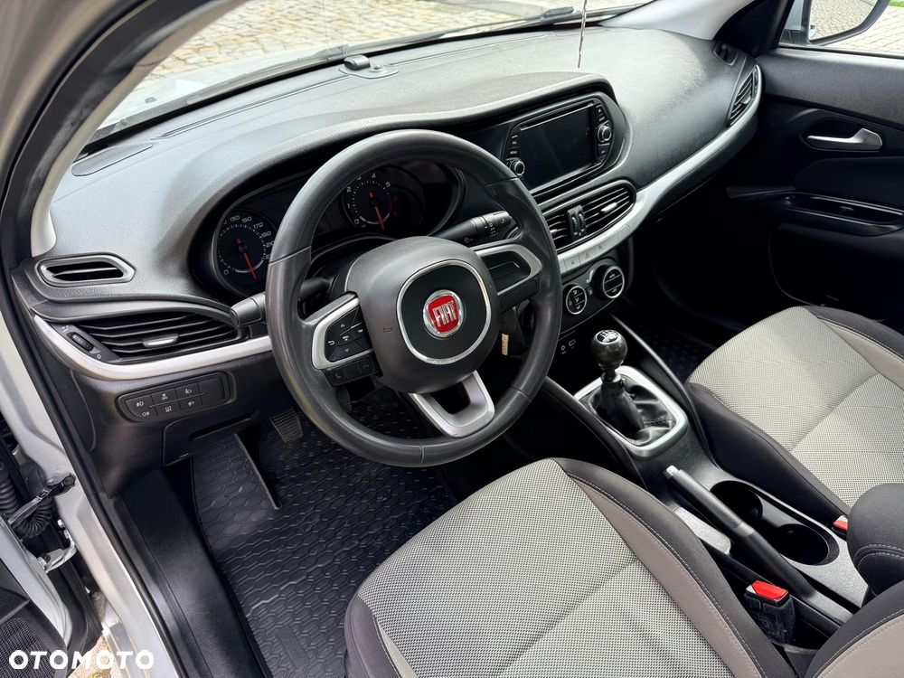 Fiat Tipo 1.4 16V Lounge - 11