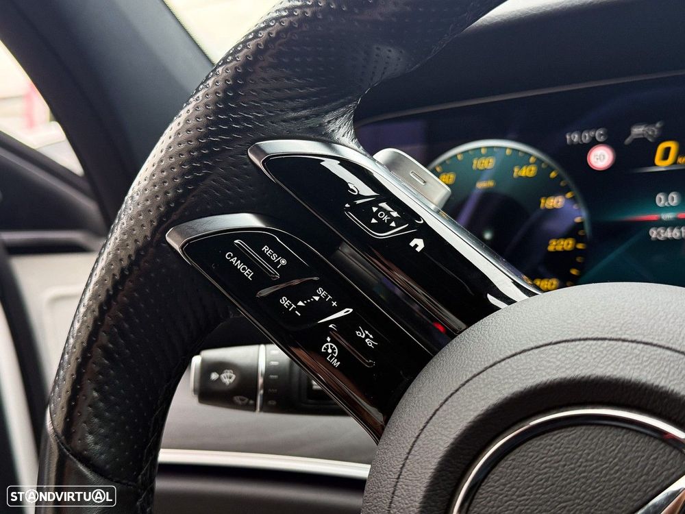 Mercedes-Benz E 300 de T 9G-TRONIC AMG Line - 41