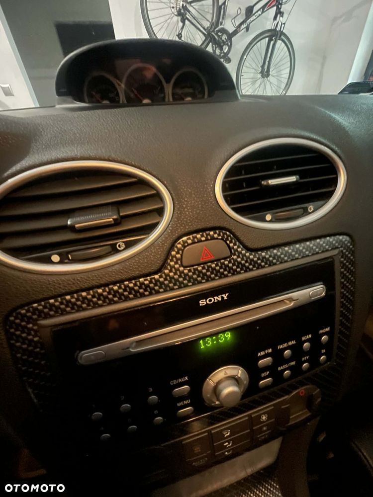 Ford Focus - 22