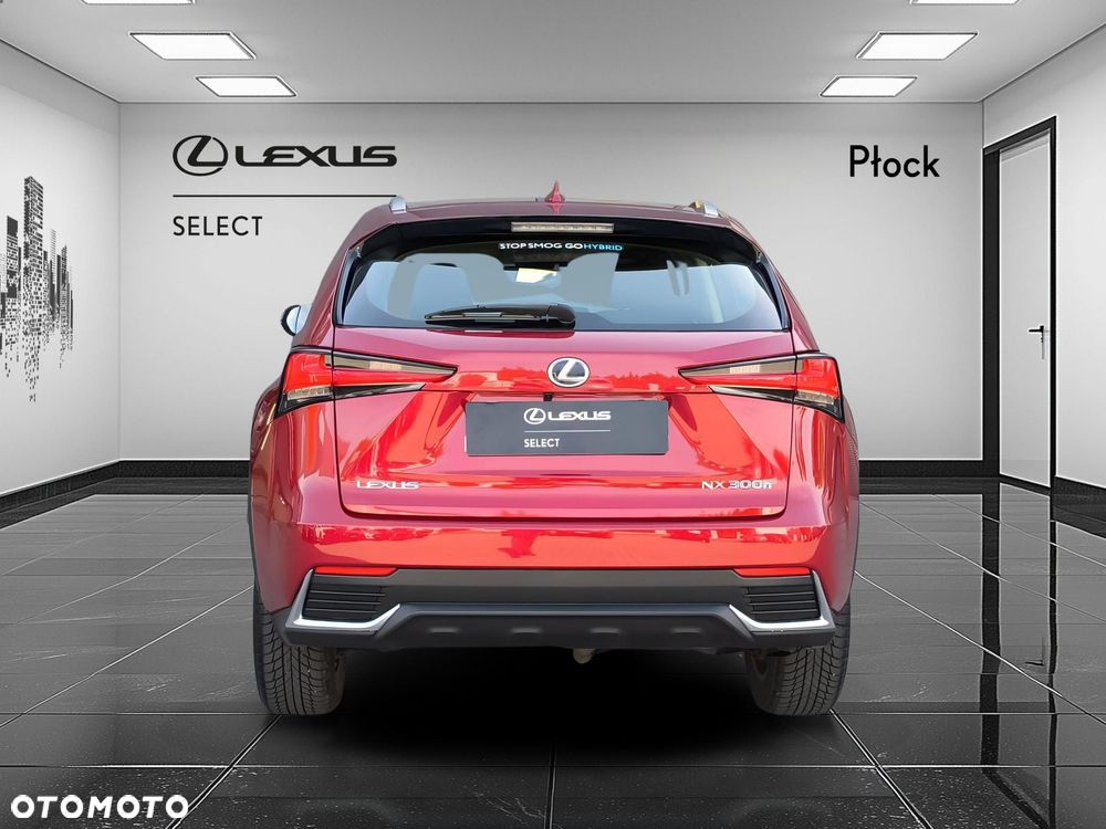 Lexus NX 300h Business Edition AWD - 4