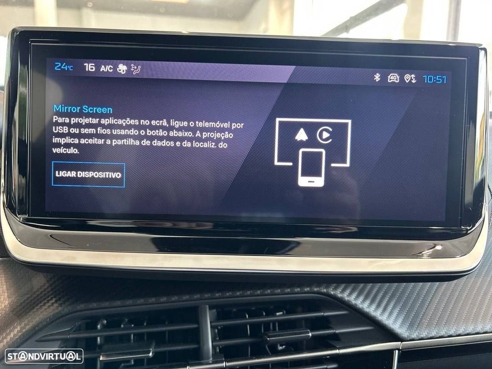 Peugeot 2008 1.2 Hybrid Allure e-DCS6 - 24