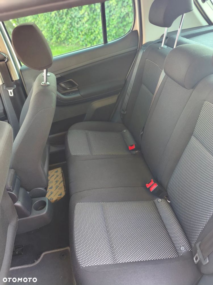 Skoda Fabia 1.6 TDI DPF Scout - 8