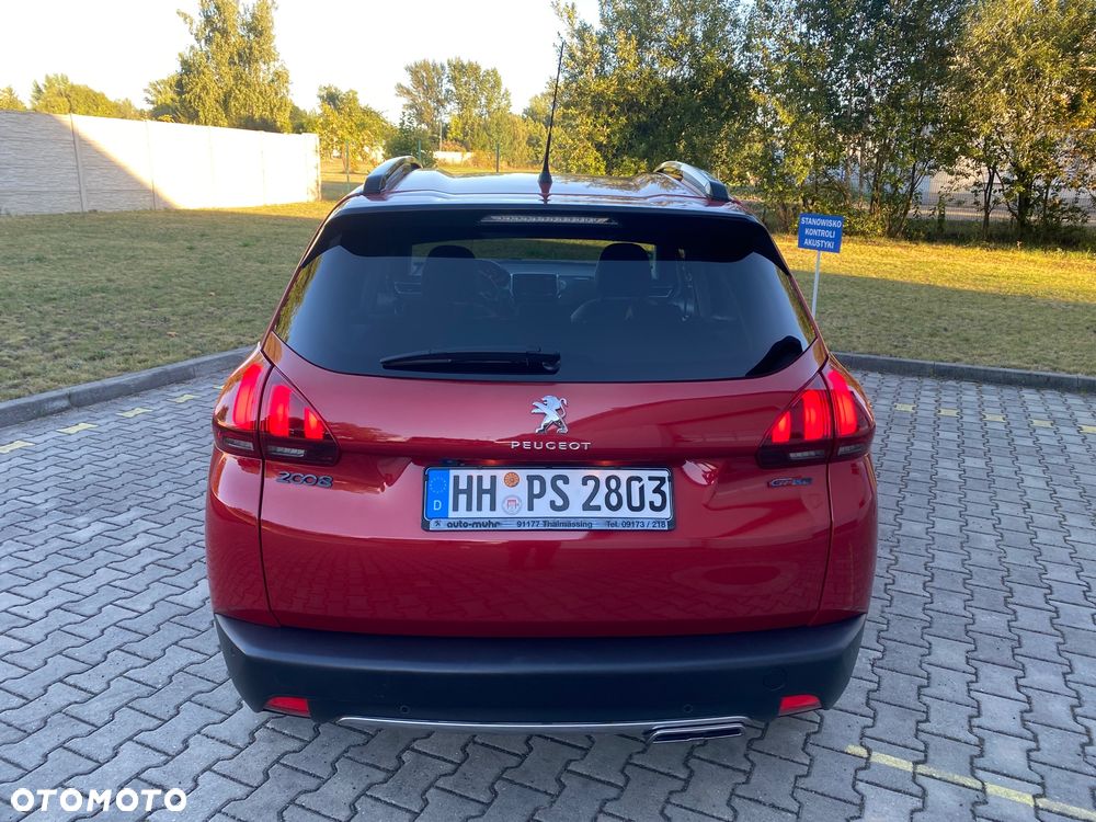 Peugeot 2008 1.2 PureTech GT Line S&S - 24